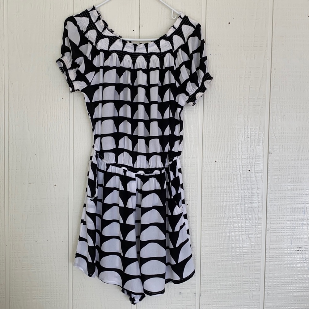 Ava Sky  L Rosalie Black Half Moon Romper